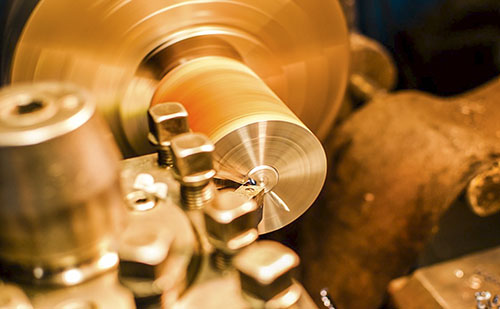 A nagykanizsai gépészeti képzés oktatóit és tanműhelyét a Tungsram vette át