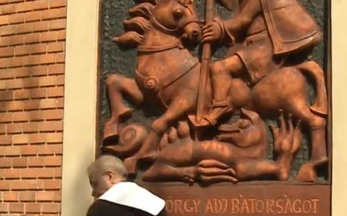 Domborművet avattak Zalaegerszegen